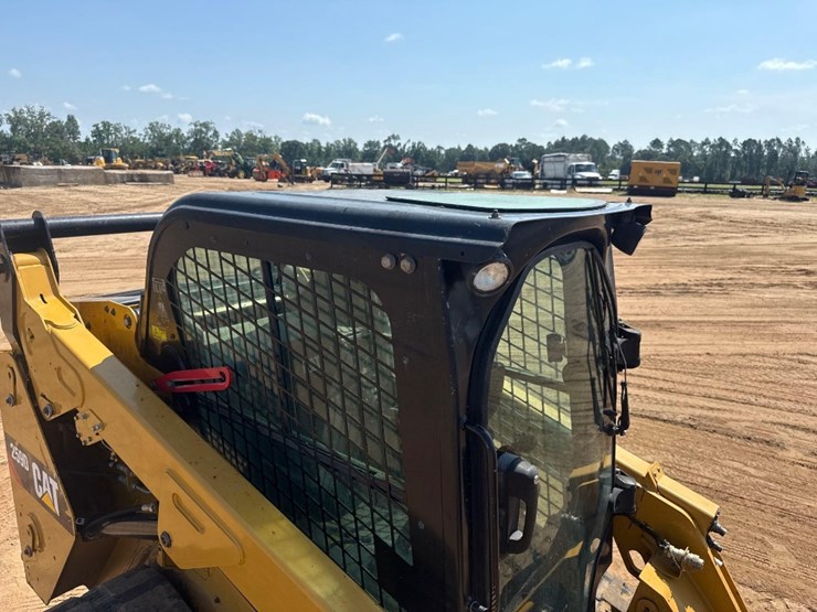 caterpillar-259d-image-17