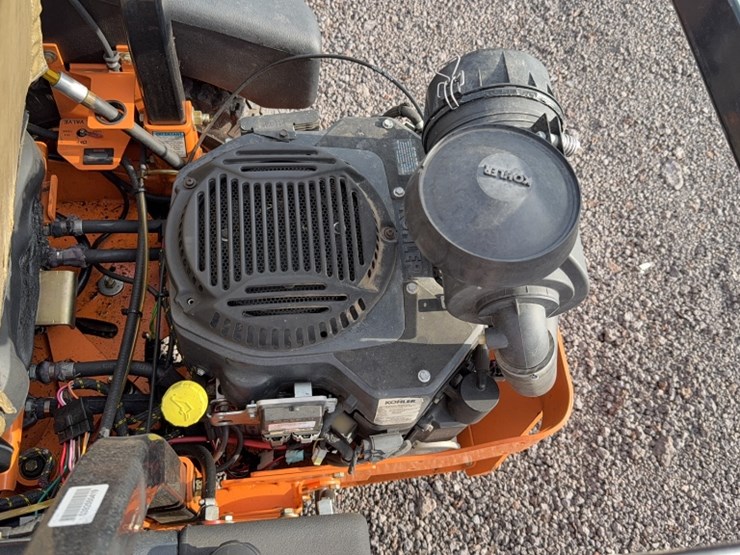 #3086-•-scag-tigercat-zero-turn-lawn-mower-image-11
