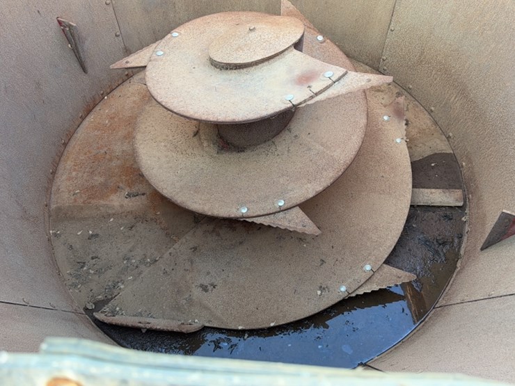 #3033-•-schuler-5020-tub-grinder-/-mixer-wagon-image-11