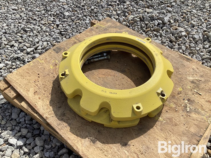 john-deere-72-image-3