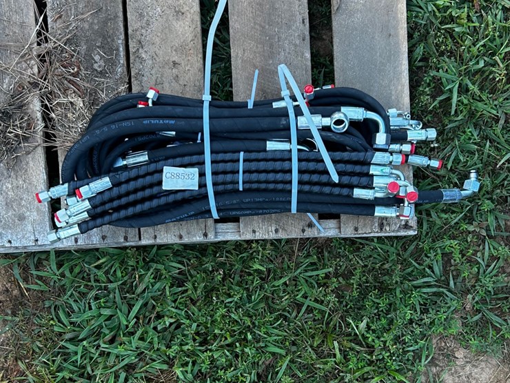 #128-•-mini-x-hydraulic-hose-image-1