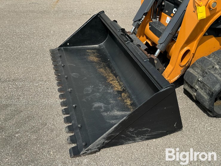 2019-case-tv450-image-9