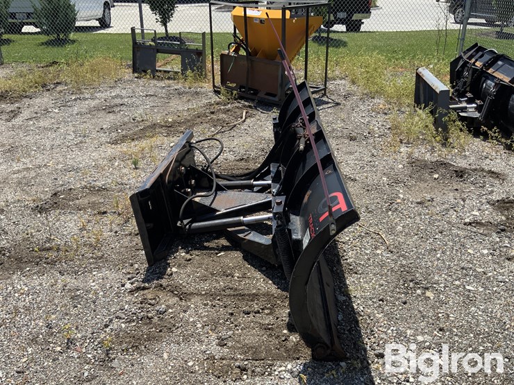 loegering-v-8000-8'-hydraulic-skid-steer-blade-image-4