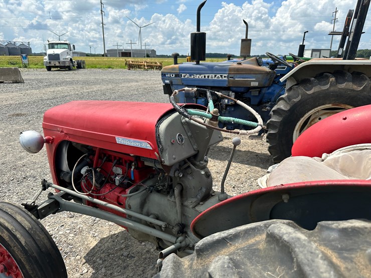 massey-ferguson-30-image-18