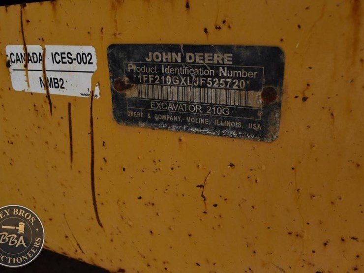 2018-deere-210g-lc-image-40