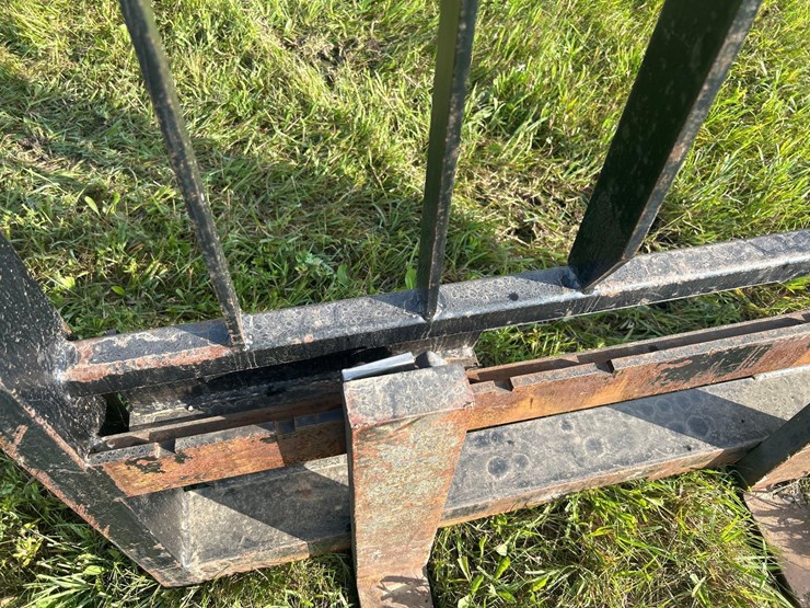 pallet-forks-image-8