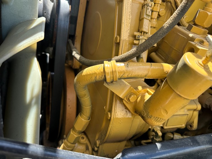 2001-caterpillar-c11-image-57