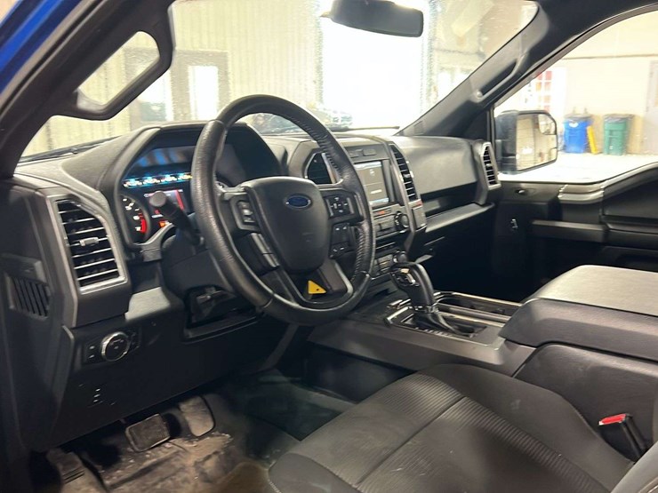 2015-ford-f150-image-18