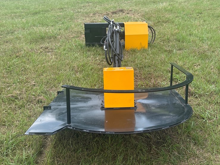 #178-•-skid-steer-articulated-brush-cutter-image-4