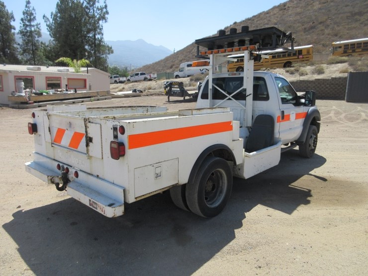 2012-ford-f450-sd-image-3