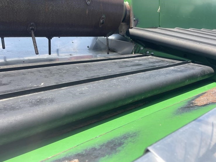 2013-john-deere-635fd-image-42