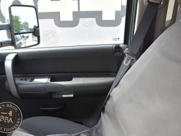 2007-gmc-sierra-2500-image-52