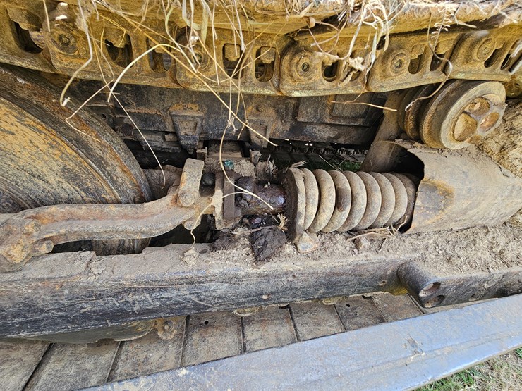 caterpillar-d4d-image-72
