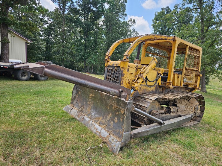 caterpillar-d4d-image-32