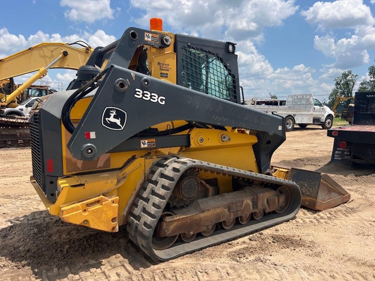 2018-deere-333g-image-4