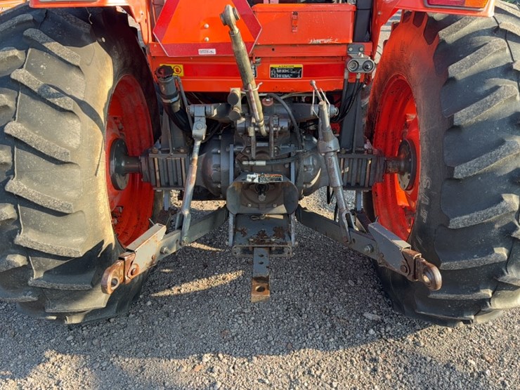 kubota-m6800-image-13