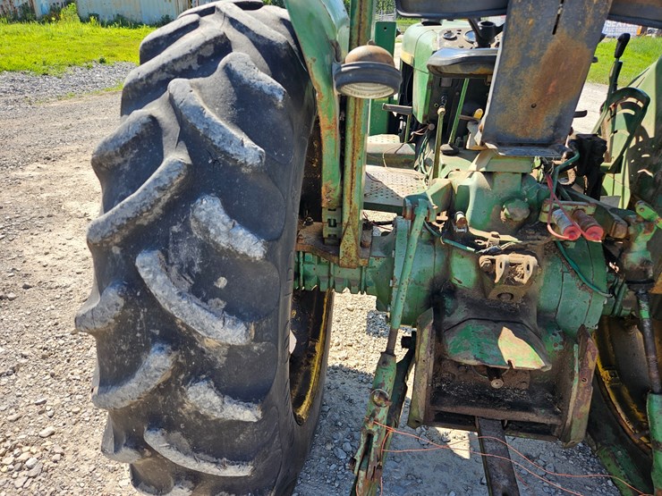 john-deere-2130-image-52