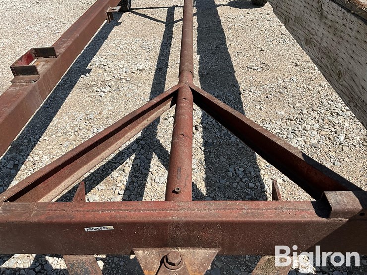 18’-header-trailer-image-14