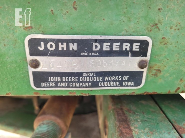 john-deere-2640-image-6