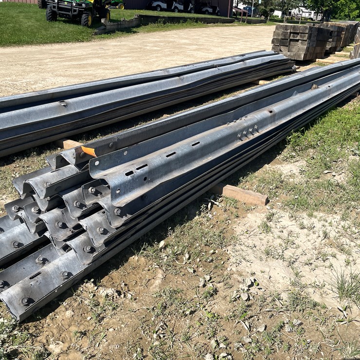 #2192 • Approx (15) Metal Guard Rail Sections