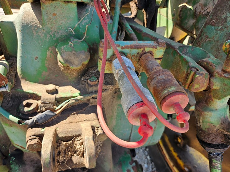 john-deere-2130-image-55