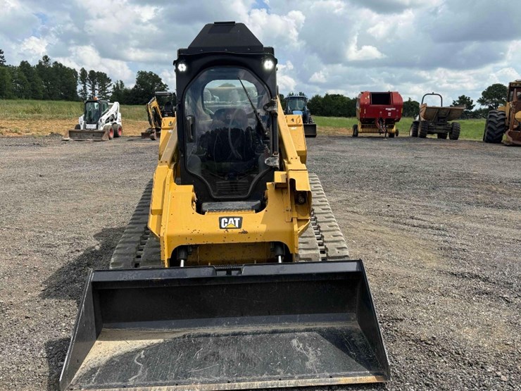 2019-caterpillar-299d2-xhp-image-13
