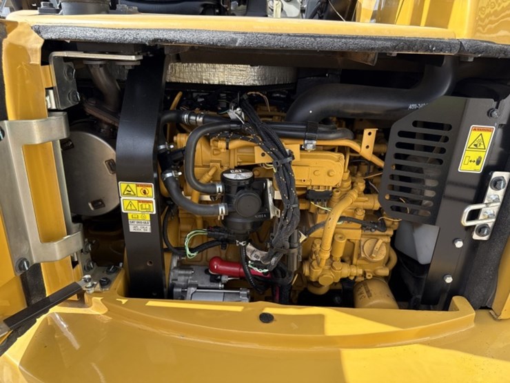 2019-caterpillar-305e2-cr-image-26