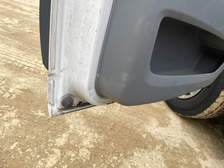 2015-ford-transit-image-40