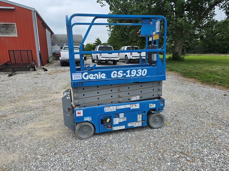 genie-gs1930-image-11