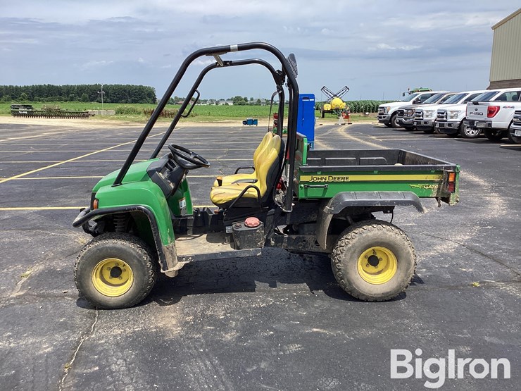 john-deere-gator-image-8