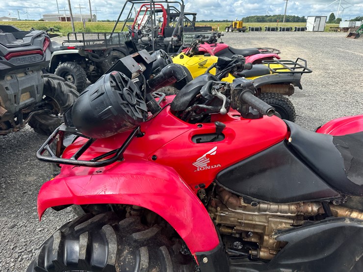 #25-•-honda-420-4x4-atv-vin:-1hfte3757a4100372-inv#:-25908-image-22