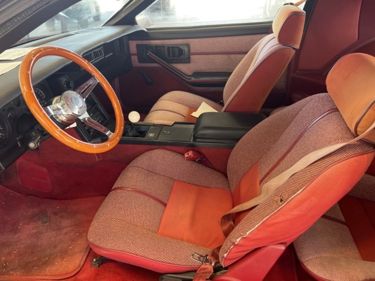 1989-chevrolet-camaro-rs-coupe-image-19