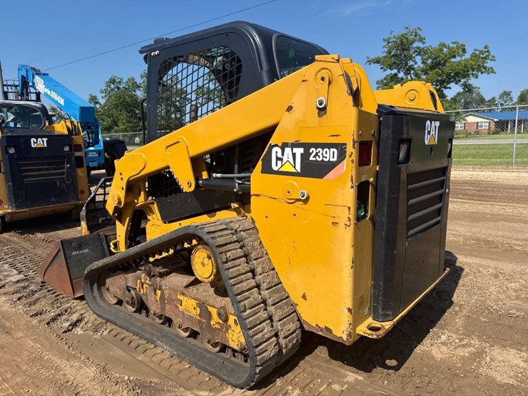 caterpillar-239d-image-6