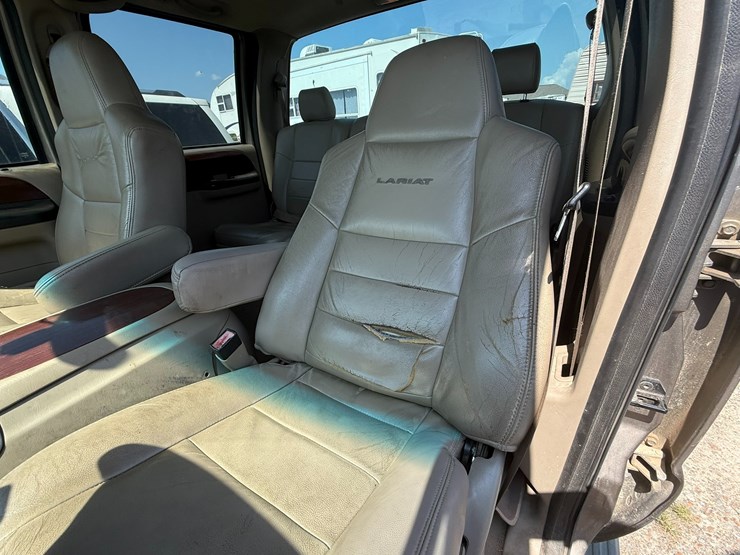 2006-ford-f250-lariat-image-46
