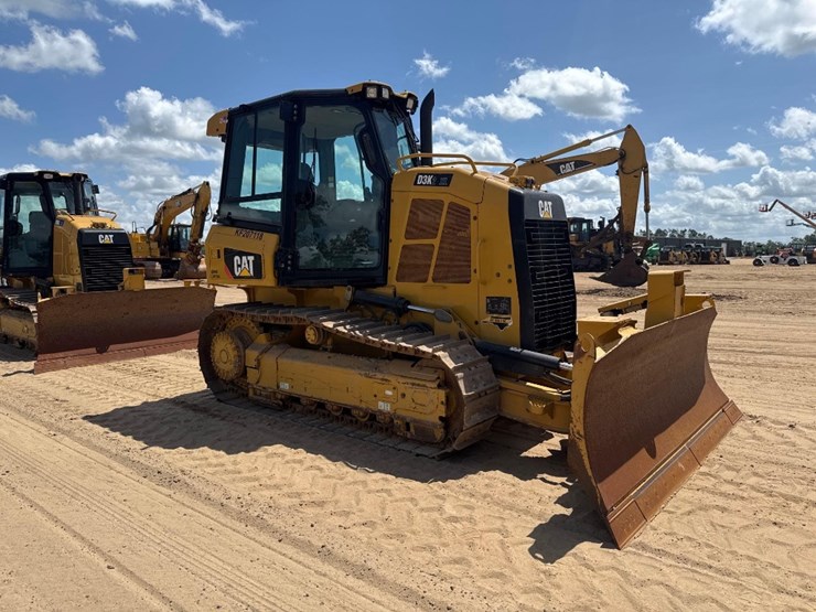 2019-caterpillar-d3k2-xl-image-4