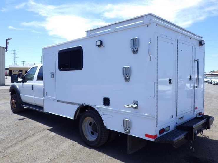 2014-ford-f550-image-4