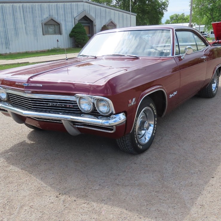 1965 Chevrolet Impala SS
