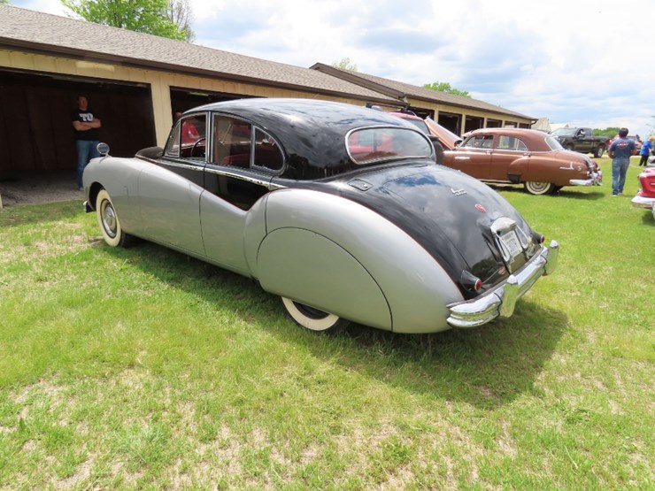 1960-jaguar-mark-ix-image-5
