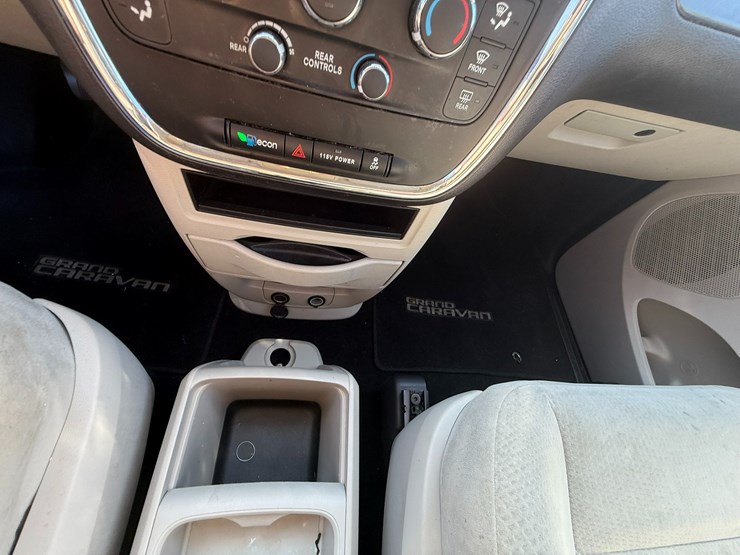 2006-dodge-grand-caravan-image-42