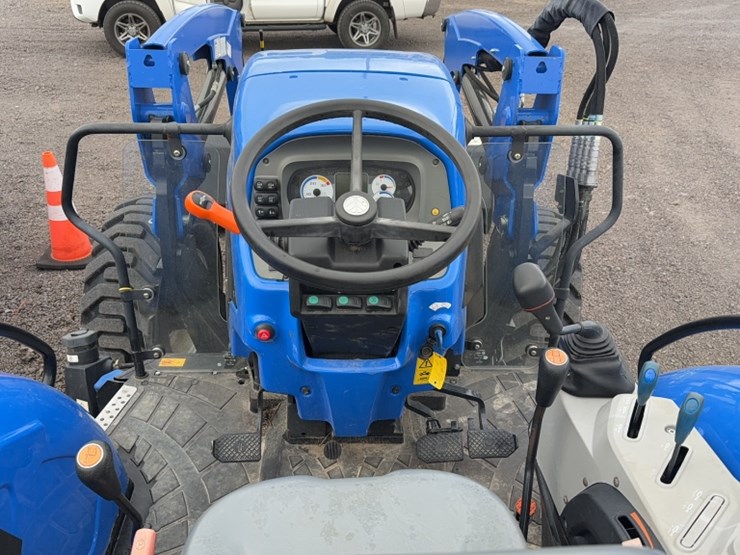 new-holland-workmaster-95-image-14