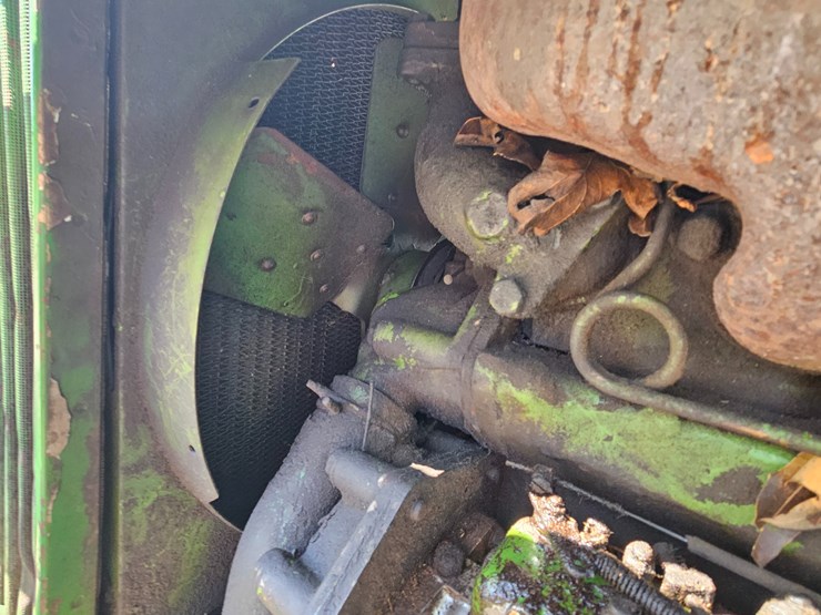 john-deere-2130-image-27