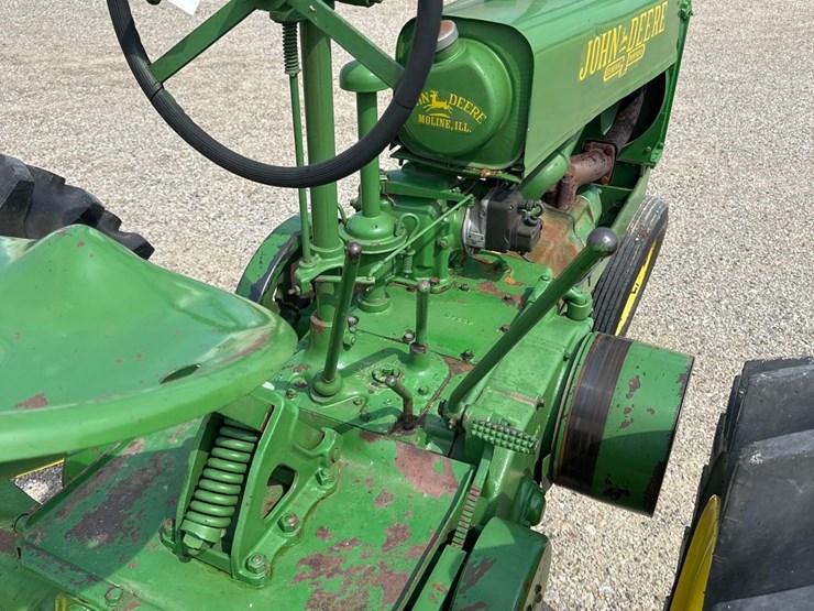 john-deere-a-image-10