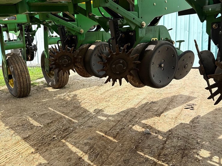john-deere-1770nt-image-13