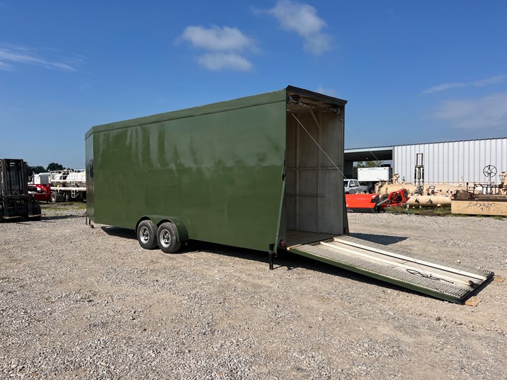 1998-custom-trailer-image-37