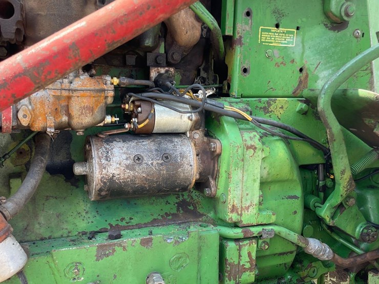 john-deere-3010-image-25
