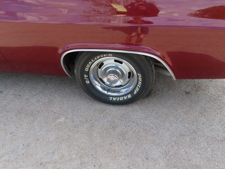 1965-chevrolet-impala-ss-image-9