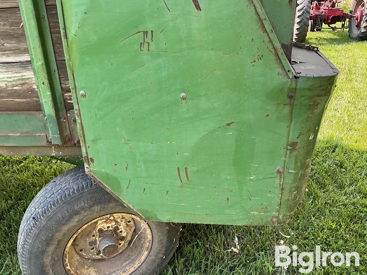 john-deere-harvest-forage-wagon-image-14