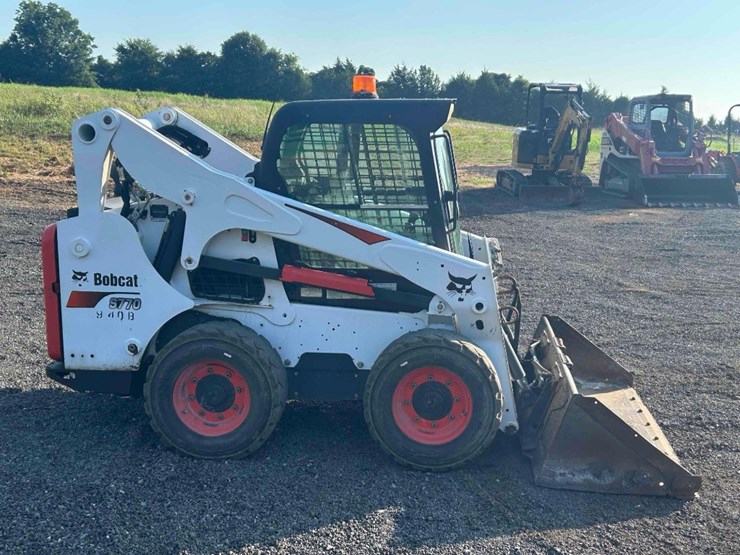 2019-bobcat-s770-image-5