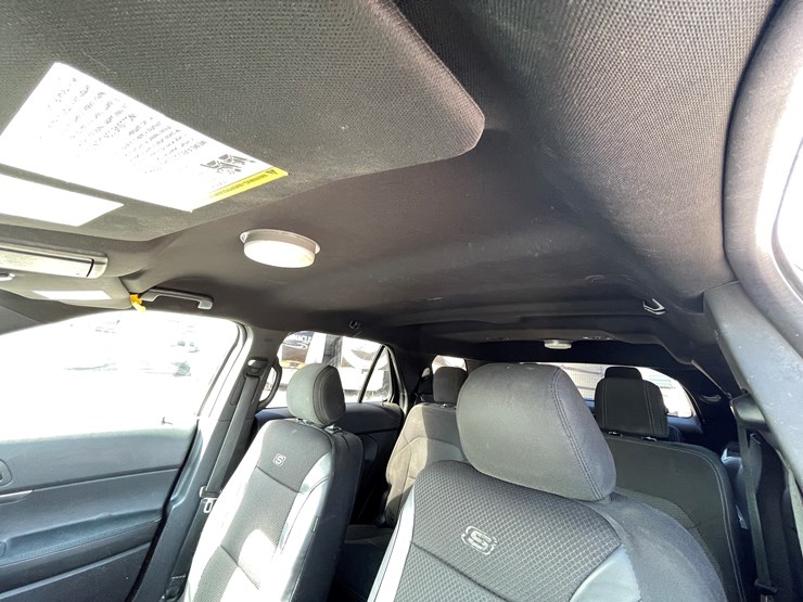 2018-ford-explorer-image-33