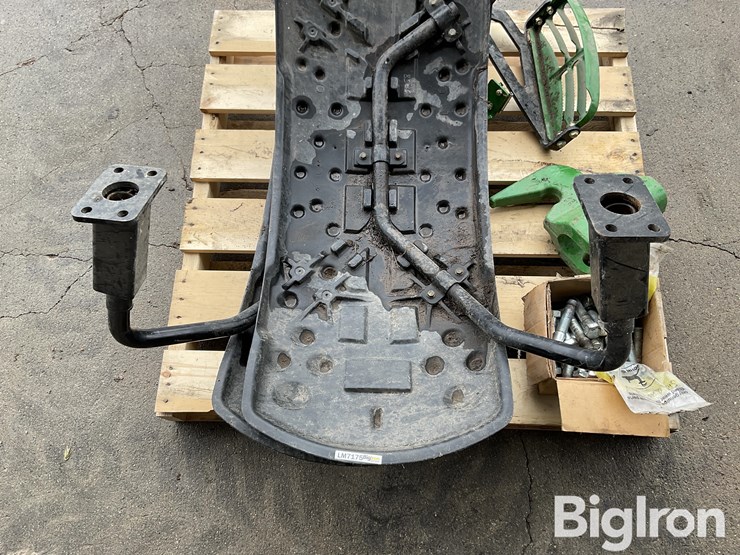 john-deere-front-fenders-image-12
